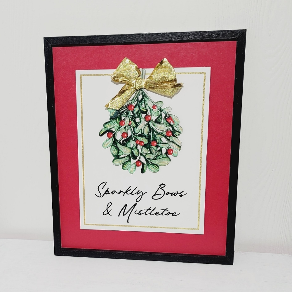 NEW Christmas Mistletoe Wall Decor